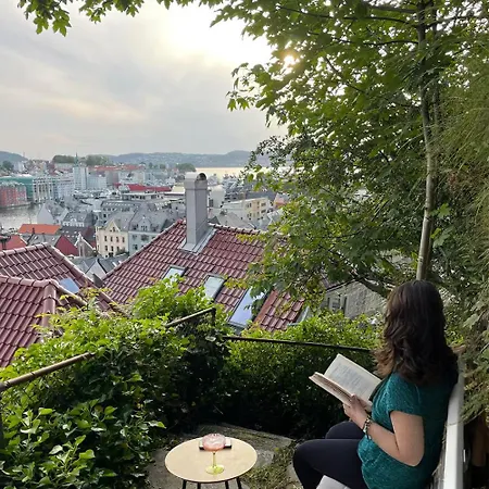 Apartment Vakn Opp Til Fantastisk Utsikt Bergen