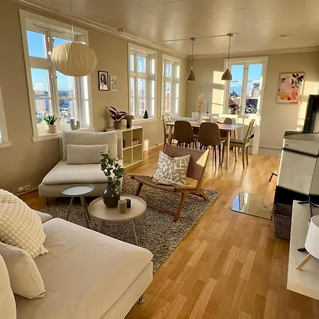 Vakn Opp Til Fantastisk Utsikt Appartement