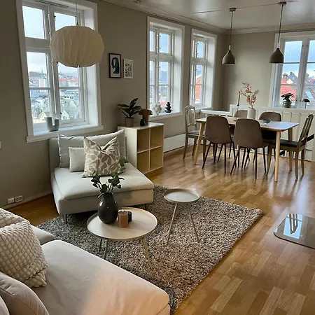 Vakn Opp Til Fantastisk Utsikt Apartment *