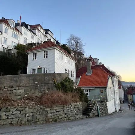 Apartment Vakn Opp Til Fantastisk Utsikt *